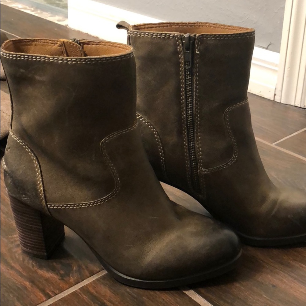 Sperry boots- sz 8 NWOT
